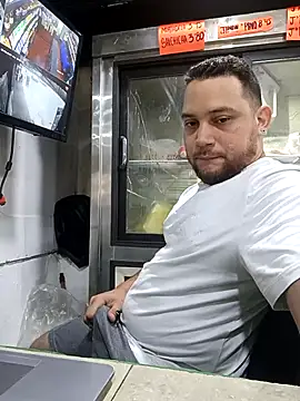 Catire10  online show from November 2025 02:06:01 PM