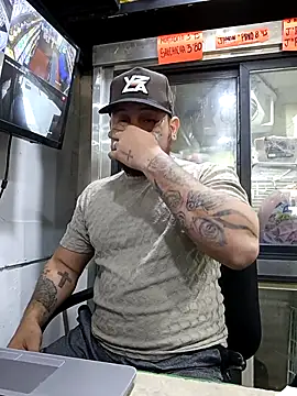 Catire10  online show from December 2025 02:23:01 PM