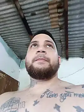 Catire10  online show from December 2025 07:10:01 PM