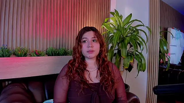 AdelaTaylor online show from September 2025 07:39:02 PM