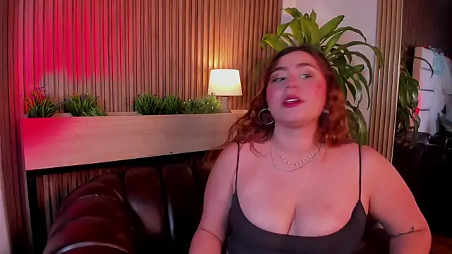 AdelaTaylor online show from October 2025 08:18:02 PM