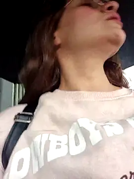 aytanna torrez online show from October 2025 07:38:01 PM