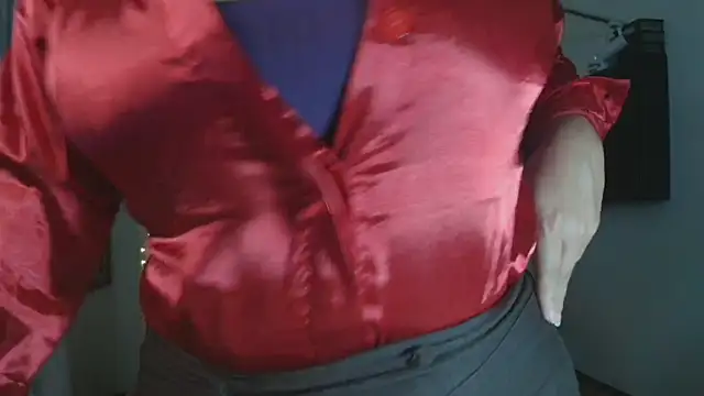 samanthahut1 online show from December 2025 10:48:01 PM