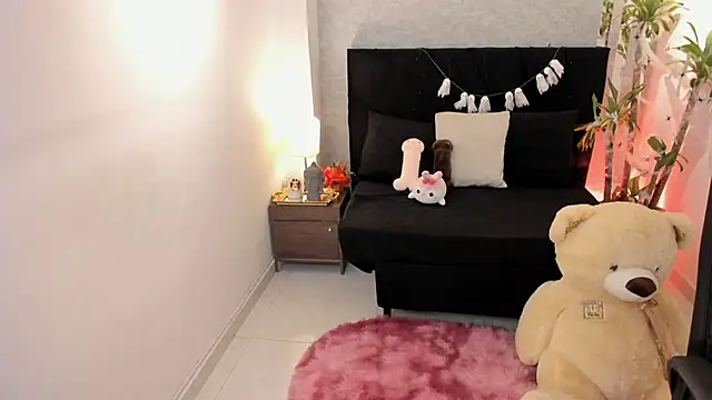 Snapshot of Aitana_Jhons chatting on October 2025 12:14:02 PM Aitana Jhons online show from October 2025 12:14:02 PM