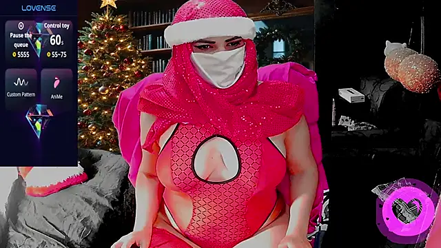 SultanaLayla online show from December 2025 08:58:01 PM