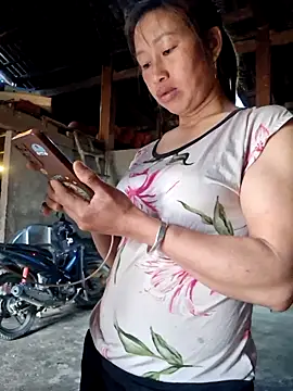 ngocngoc cute online show from April 2026 11:39:02 PM