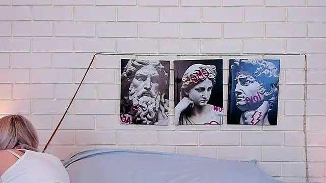 Blondy Fina online show from September 2025 04:57:02 AM