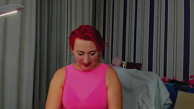 Snapshot of MilanaAlvis chatting on November 2025 01:33:02 PM MilanaAlvis online show from November 2025 01:33:02 PM