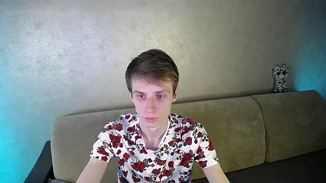 Snapshot of yes_cute_boy_ chatting on March 2026 05:51:01 PM yes cute boy online show from March 2026 05:51:01 PM