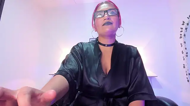 vane jimenez  online show from September 2025 07:28:02 PM