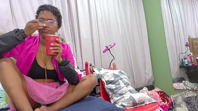 didoelizabeth online show from October 2025 12:50:01 PM