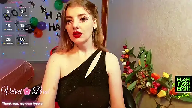 QueenInSilence online show from October 2025 09:30:01 PM