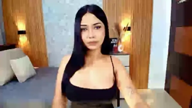 Snapshot of MiaFuckingWill chatting on October 2025 11:55:01 AM MiaFuckingWill online show from October 2025 11:55:01 AM