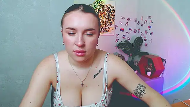 JuliaTopp  online show from January 2026 07:46:02 AM