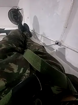 Braz96 online show from October 2025 11:02:01 PM