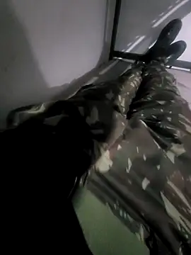 Braz96 online show from November 2025 05:12:01 PM