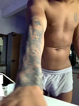 Novindot23cm online show from November 2025 03:47:01 PM