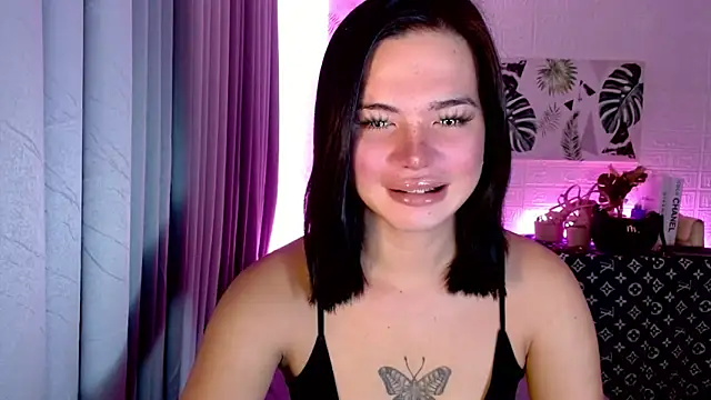 Snapshot of _SexyButterfly chatting on October 2025 08:20:01 PM SexyButterfly online show from October 2025 08:20:01 PM