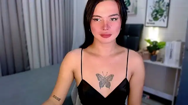 Snapshot of _SexyButterfly chatting on October 2025 01:40:02 PM SexyButterfly online show from October 2025 01:40:02 PM