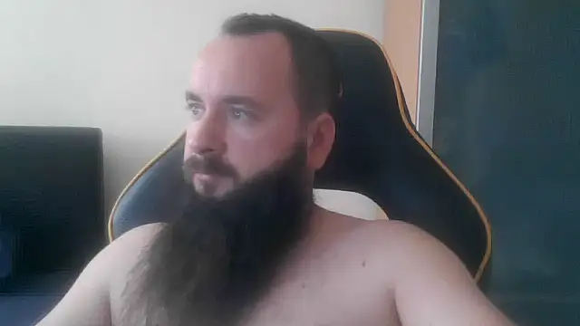 Snapshot of LondonMan1988 chatting on October 2025 11:40:01 AM LondonMan1988 online show from October 2025 11:40:01 AM