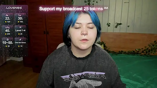 Snapshot of Alisa_Monroe chatting on October 2025 04:22:02 AM Alisa Monroe online show from October 2025 04:22:02 AM