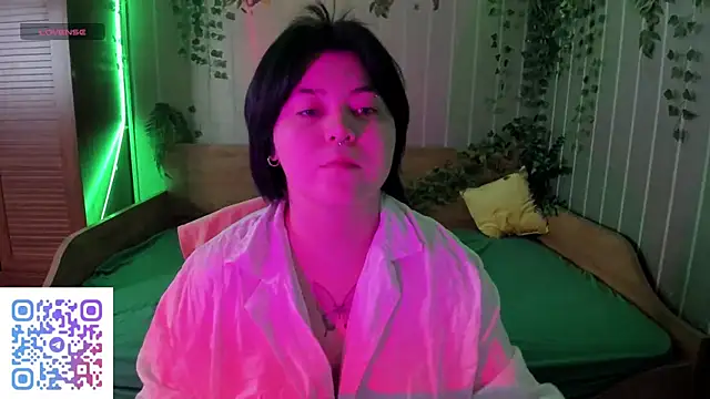 Snapshot of Alisa_Monroe chatting on October 2025 02:45:01 AM Alisa Monroe online show from October 2025 02:45:01 AM