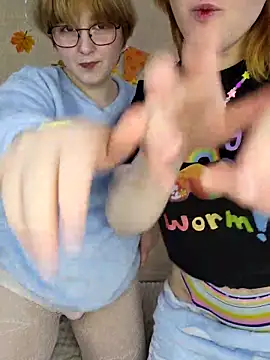 xrixsyx and ricky online show from November 2025 07:18:02 AM