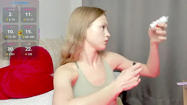 Kara smalltits online show from April 2026 04:04:02 PM