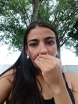 Snapshot of -juicy_ chatting on October 2025 09:42:01 PM -juicy  online show from October 2025 09:42:01 PM