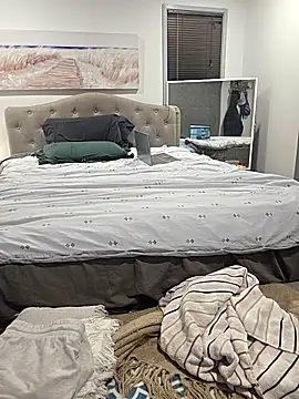 iamthepublickmasterbater online show from December 2025 01:48:01 PM