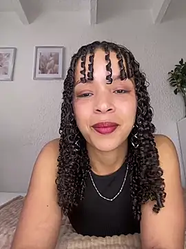 Yasmin777  online show from June 2026 05:37:02 PM