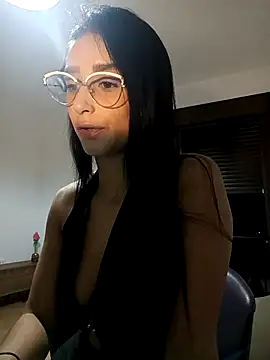 CandyFoxter  online show from September 2025 08:24:02 PM