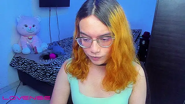 Snapshot of lillykittyy chatting on October 2025 11:40:01 PM lillykittyy online show from October 2025 11:40:01 PM