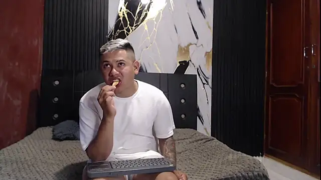 RihanandDrake online show from January 2026 02:54:02 PM