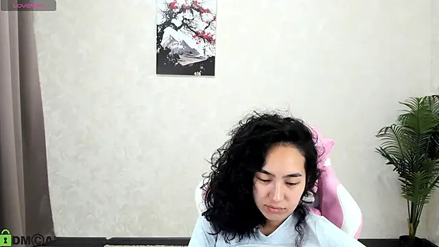 FlirtyAura online show from November 2025 01:49:02 AM