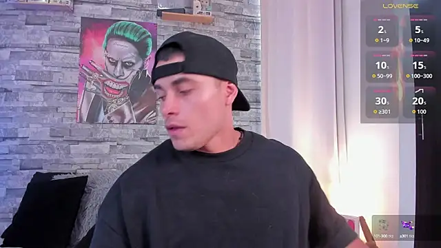 connorsmiith online show from October 2025 09:17:02 PM