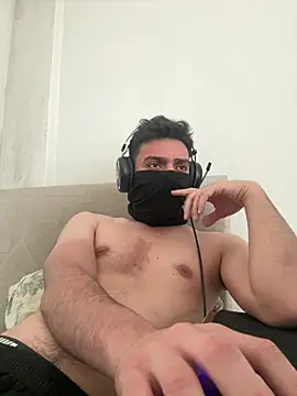 milfshakeow online show from May 2026 07:48:01 AM
