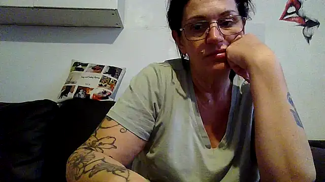 RubyyRosee online show from June 2026 05:18:01 AM