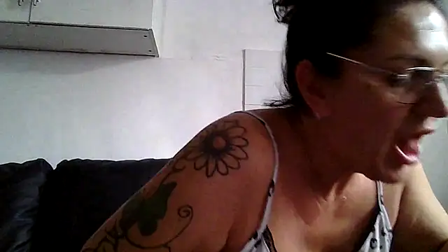 RubyyRosee online show from June 2026 08:53:01 AM