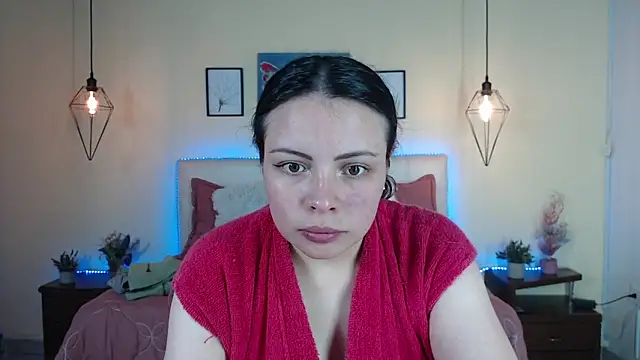 Snapshot of Megan_05_ chatting on June 2026 07:05:01 PM Megan 05 online show from June 2026 07:05:01 PM