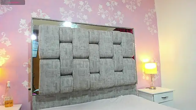 KatySweetas online show from November 2025 05:48:02 PM