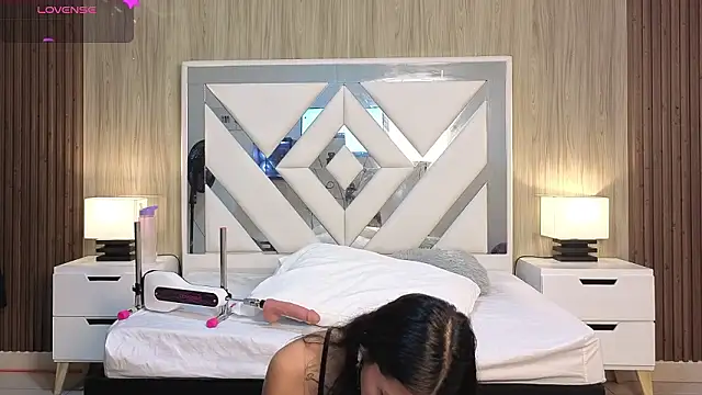 Lisa sweetas online show from February 2026 07:41:02 PM