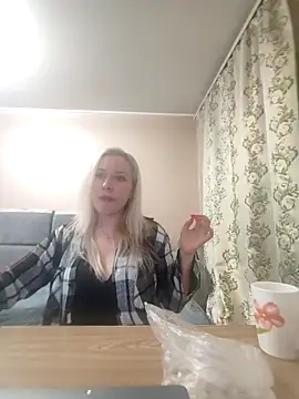 Tayriss online show from September 2025 09:37:02 PM