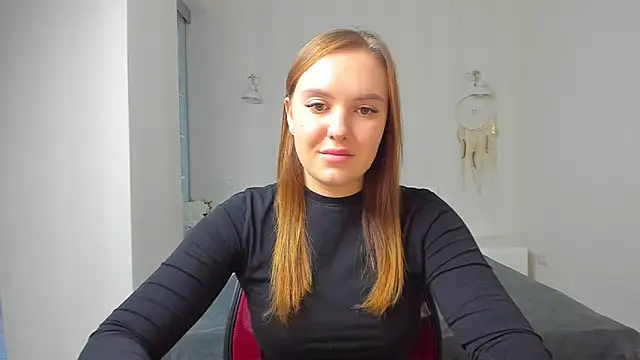 EmmaNorman online show from October 2025 02:27:02 PM