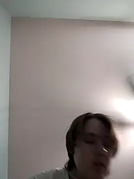 Snapshot of angelbliss10100 chatting on October 2025 07:34:01 PM angelbliss10100 online show from October 2025 07:34:01 PM