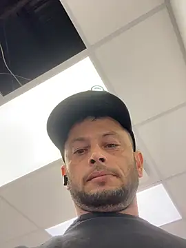 Carlosmauricio123 online show from March 2026 02:09:02 PM