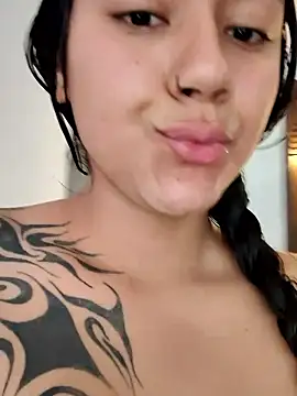 Megara 25 online show from January 2026 06:34:02 PM