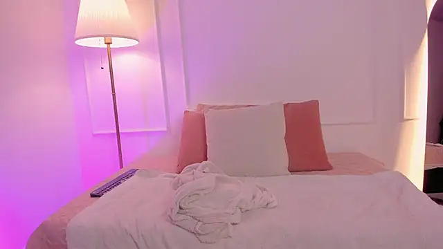 angelica cross  online show from November 2025 11:55:02 AM