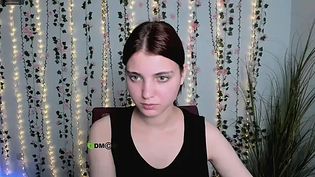 Snapshot of evelyn_muse chatting on September 2025 07:13:02 PM evelyn muse online show from September 2025 07:13:02 PM