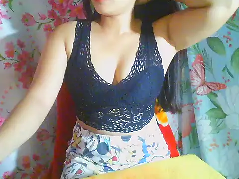 Katie Winslet online show from January 2026 12:02:01 AM